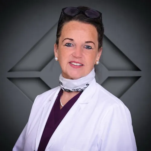 Dr. med. Barbara John, FEBGH, Specialist in Internal Medicine & Gastroenterology