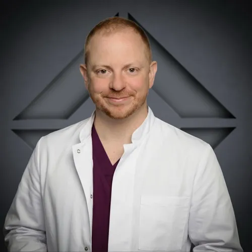 Dr. med. Cornelius Schubert, Specialist in Plastic and Aesthetic Surgery