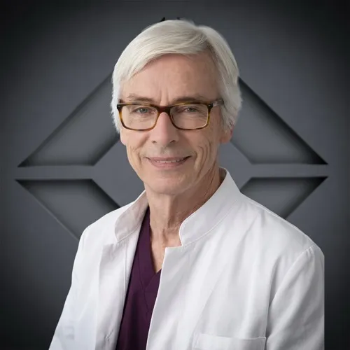 Erio Becker, Specialist in Internal Medicine